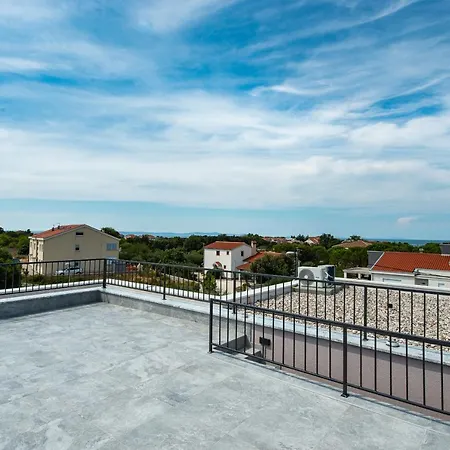 וילה Jean-marie *